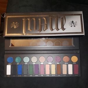 Eyeshadow Palette